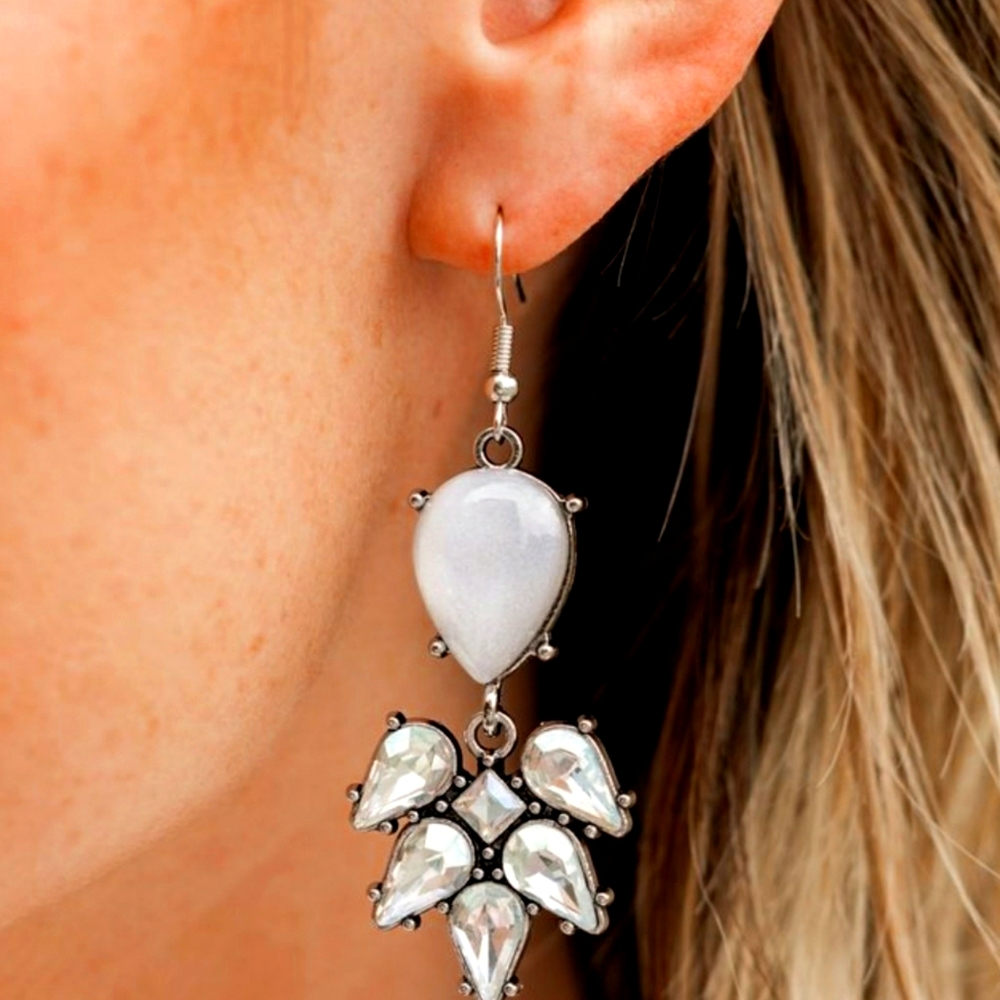 Ethereal Effervescence-White
